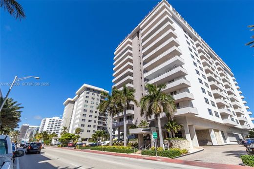 Komplex apartman Surfside, Miami-Dade County