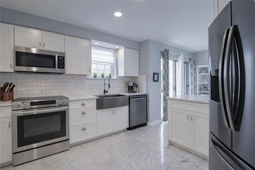 Residential complexes in Indian River Shores, Indian River County