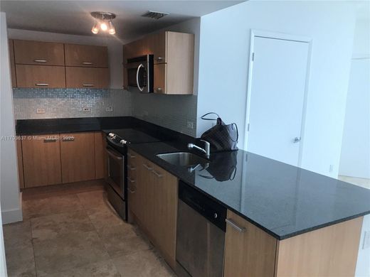Komplex apartman Miami, Miami-Dade County