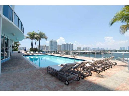 Complesso residenziale a Miami Beach, Miami-Dade County