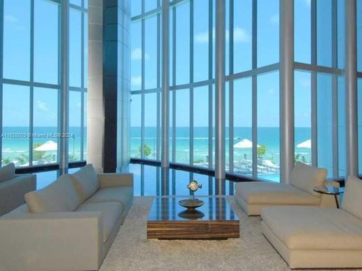 Residential complexes in Sunny Isles Beach, Miami-Dade