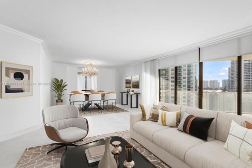 Residential complexes in Aventura, Miami-Dade