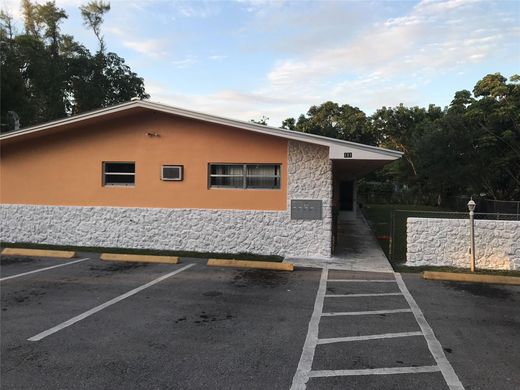 Residential complexes in Miami, Miami-Dade