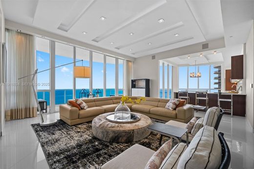 Complesso residenziale a Sunny Isles Beach, Miami-Dade County