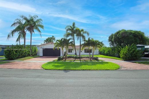 Villa - Hollywood, Broward County