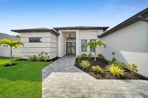 Villa - Cape Coral, Lee County