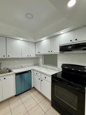 Complesso residenziale a Hallandale Beach, Broward County