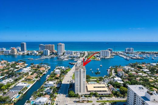 Residential complexes in Fort Lauderdale, Broward County