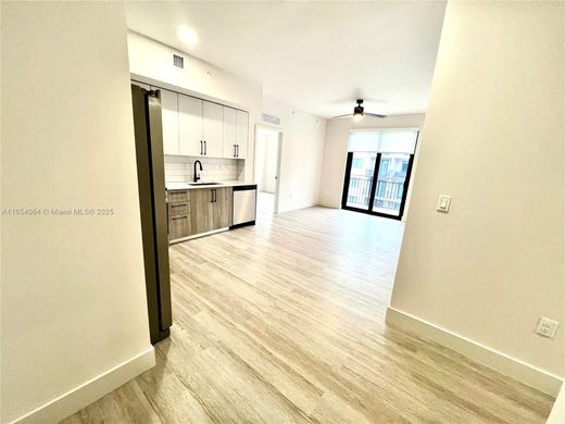 Komplex apartman Miami, Miami-Dade County