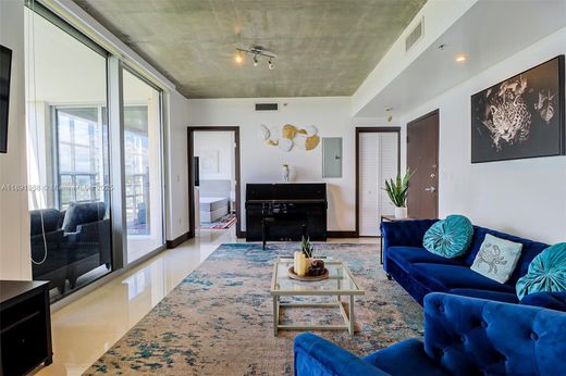 Residential complexes in Miami, Miami-Dade