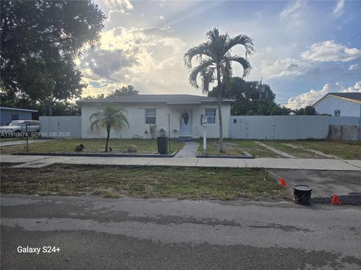 Villa in Miami Gardens, Miami-Dade