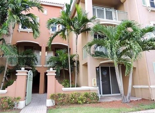 Residential complexes in Doral, Miami-Dade