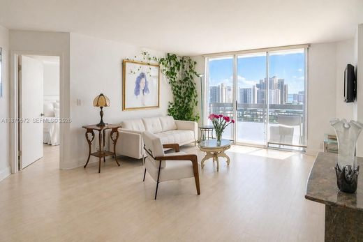 Residential complexes in Aventura, Miami-Dade