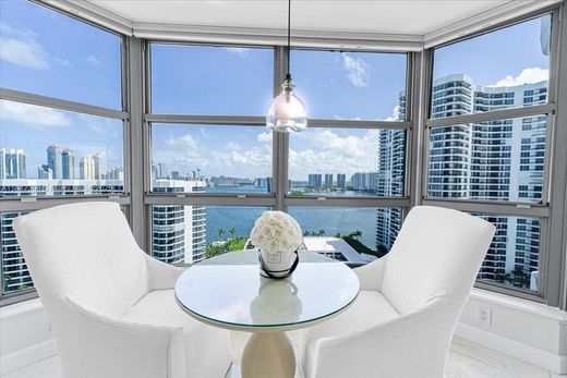 Wohnkomplexe in Aventura, Miami-Dade County