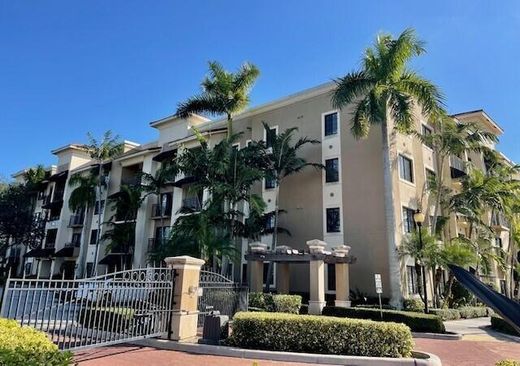 Residential complexes in Palm Beach Gardens, Palm Beach