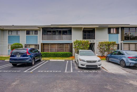 Residential complexes in Miami, Miami-Dade
