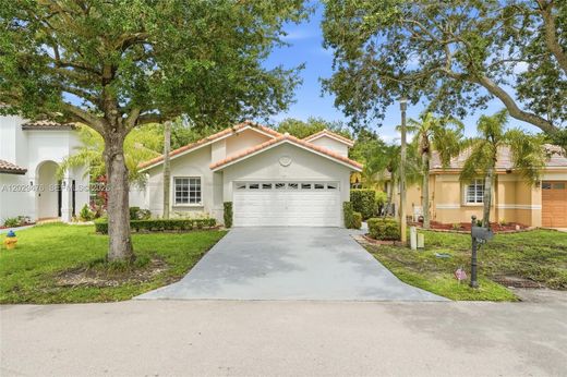 Willa w Pembroke Pines, Broward County