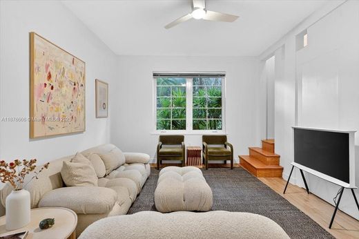 Complexes résidentiels à Miami Beach, Comté de Miami-Dade