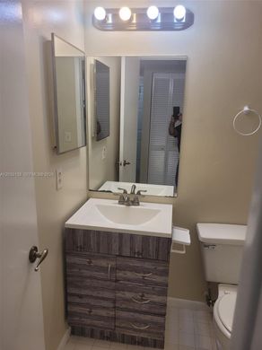 Edificio en Pembroke Pines, Broward County