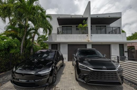 ‏בית בעיר ב  מיאמי, Miami-Dade County