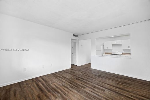 Komplex apartman North Miami Beach, Miami-Dade County