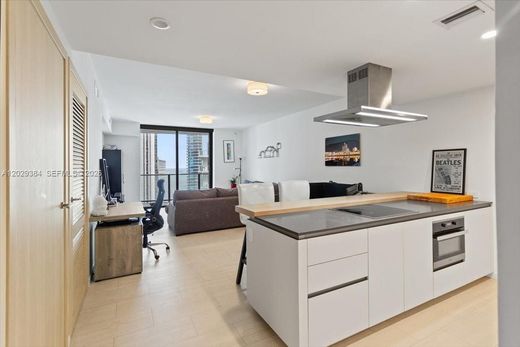 Complexos residenciais - Miami, Miami-Dade County