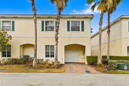 Townhouse in Pompano Beach, Broward County