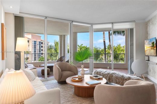 Key Biscayne, Miami-Dade Countyのアパートメント・コンプレックス