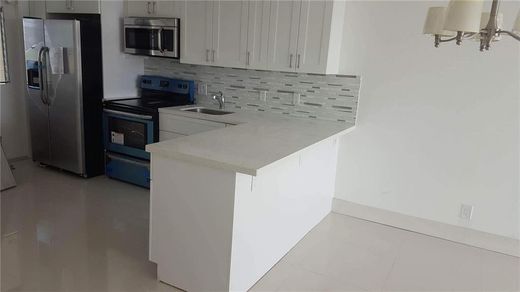 Complexos residenciais - Pompano Beach, Broward County