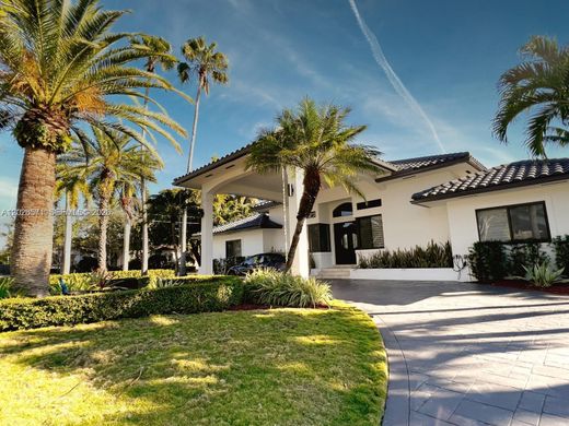 Villa Palmetto Bay, Miami-Dade County