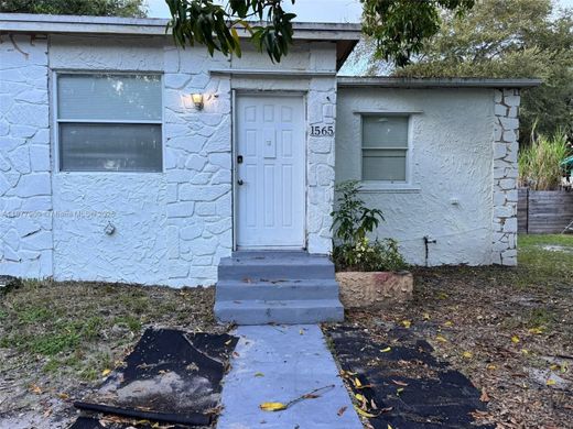 ‏וילה ב  North Miami, Miami-Dade County