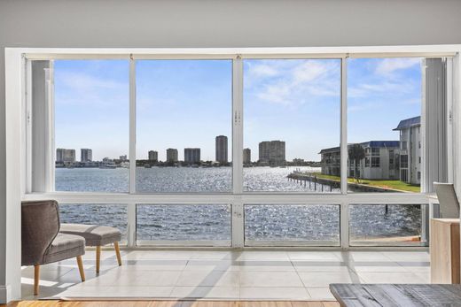 Жилой комплекс, West Palm Beach, Palm Beach County