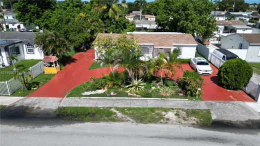 Villa in Miami Gardens, Miami-Dade County