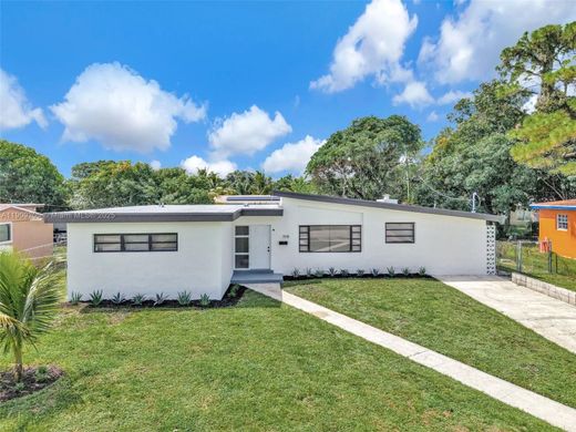 빌라 / Miami Gardens, Miami-Dade County