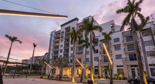 Wohnkomplexe in Doral, Miami-Dade County