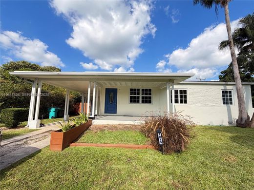 Villa in Biscayne Park, Miami-Dade County