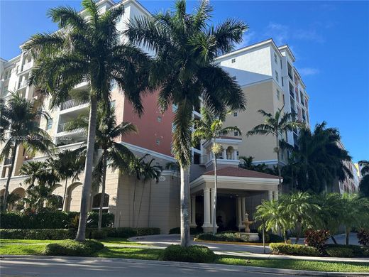 Complexes résidentiels à Sunny Isles Beach, Comté de Miami-Dade