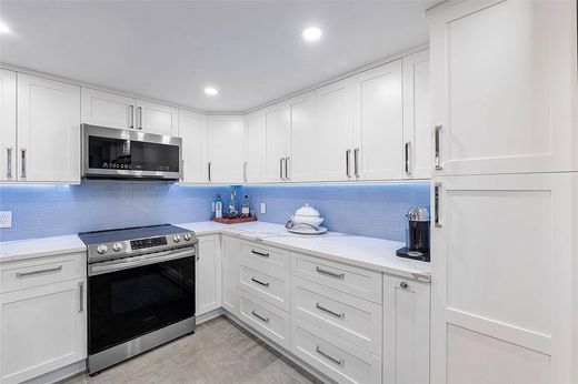 公寓楼  Hillsboro Beach, Broward County