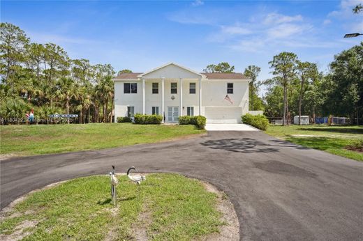 Villa in Indian Town, Orange County