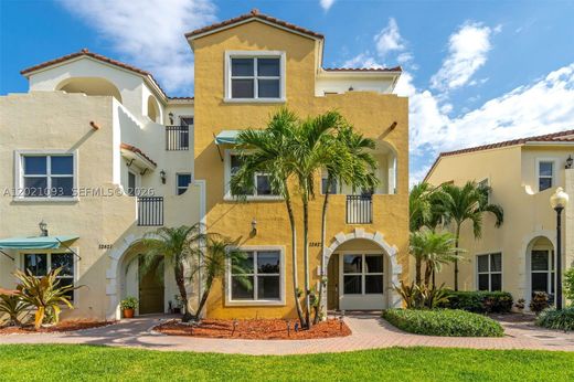 Casa adosada en Pembroke Pines, Broward County