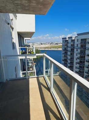 Edificio en Miami, Miami-Dade County