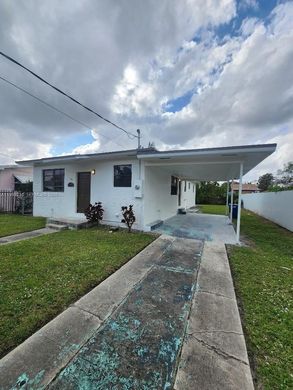 Villa a Miami Heights Trailer Park, Miami-Dade County