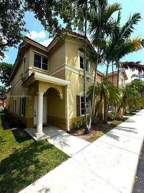 Wohnkomplexe in Doral, Miami-Dade County