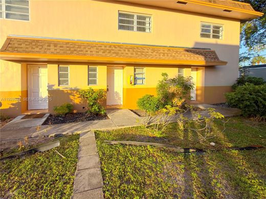 Αστικό ακίνητο σε Fort Lauderdale, Broward County