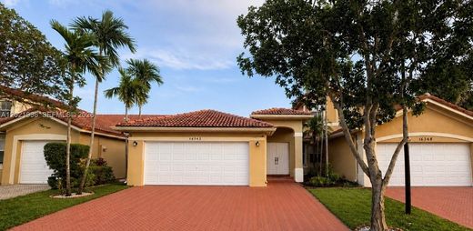 Casa di città a Miami Terrace Mobile Home, Miami-Dade County