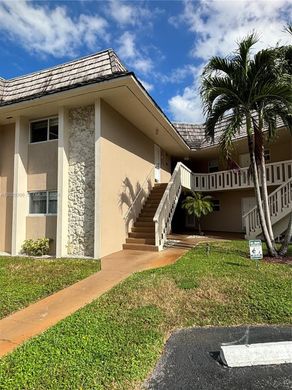 Жилой комплекс, Miami Lakes, Miami-Dade County