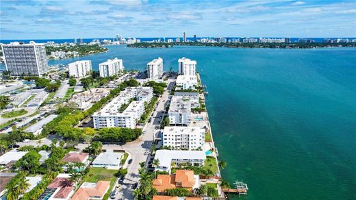 Komplex apartman North Bay Village, Miami-Dade County