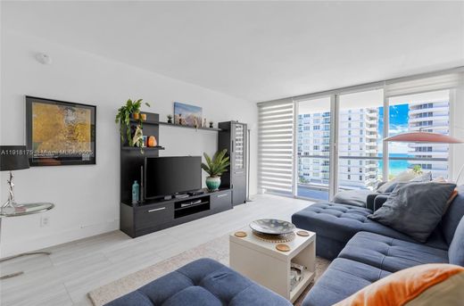 Complesso residenziale a Miami Beach, Miami-Dade County