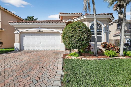 Willa w Pembroke Pines, Broward County