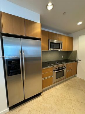 Residential complexes in Miami, Miami-Dade